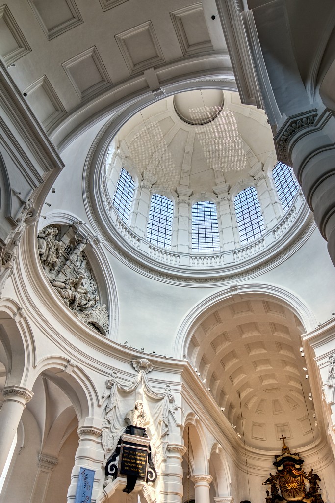 HDR kerkfotografie bedevaart basilique basilica basiliek Hanswijkbasiliek olv hanswijk La Notre-Dame our lady onze lieve vrouw rooms katholiek religie religion bedevaartsoord